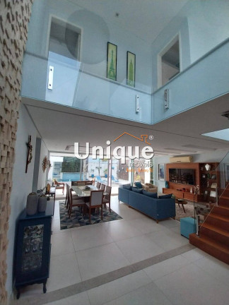 Imagem Casa com 4 Quartos à Venda, 450 m² em Portinho - Cabo Frio Imagem Casa com 4 Quartos à Venda, 450 m² em Portinho - Cabo Frio