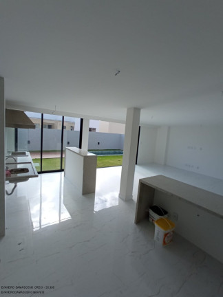 Imagem Casa com 4 Quartos à Venda, 250 m² em Vila De Abrantes (abrantes) - Camaçari