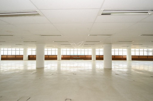 Imagem Loja à Venda, 930 m² em República - São Paulo Imagem Loja à Venda, 930 m² em República - São Paulo