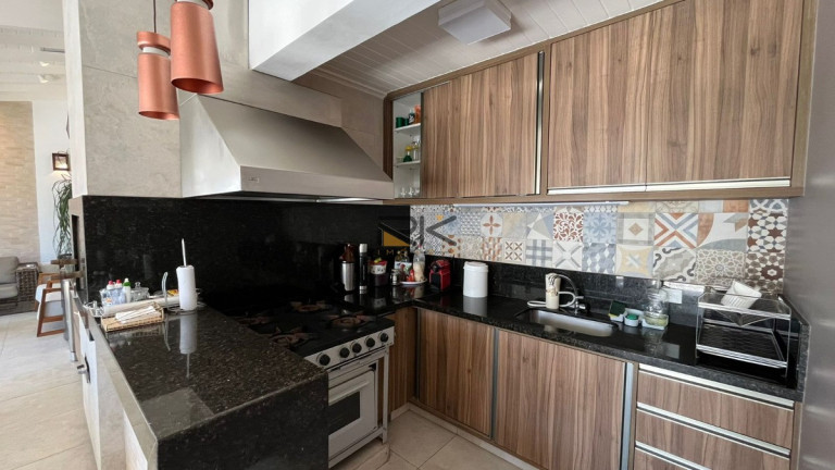 Imagem Cobertura com 3 Quartos à Venda, 180 m² em Praia Grande - Ubatuba