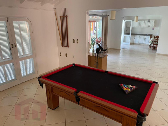 Imagem Imóvel com 4 Quartos à Venda, 2.000 m²