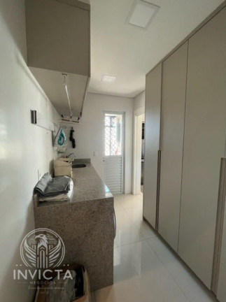 Imagem Apartamento com 4 Quartos à Venda, 161 m² em Centro - Balneário Camboriú Imagem Apartamento com 4 Quartos à Venda, 161 m² em Centro - Balneário Camboriú