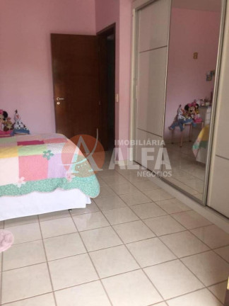 Imagem Casa com 4 Quartos à Venda, 260 m² em Jardim Carmel - Cotia Imagem Casa com 4 Quartos à Venda, 260 m² em Jardim Carmel - Cotia