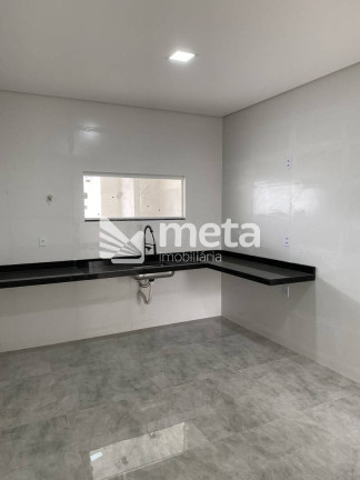 Imagem Casa com 3 Quartos à Venda, 156 m² em Ouro Preto - Petrolina Imagem Casa com 3 Quartos à Venda, 156 m² em Ouro Preto - Petrolina