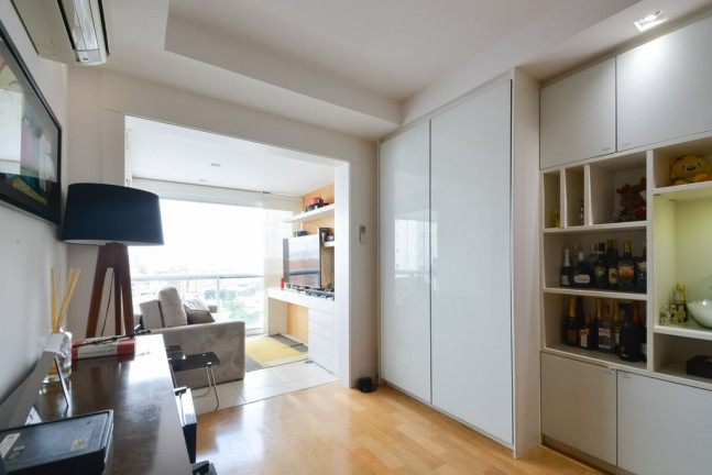 Imagem Imóvel com 2 Quartos à Venda, 133 m² em Pinheiros - São Paulo Imagem Imóvel com 2 Quartos à Venda, 133 m² em Pinheiros - São Paulo