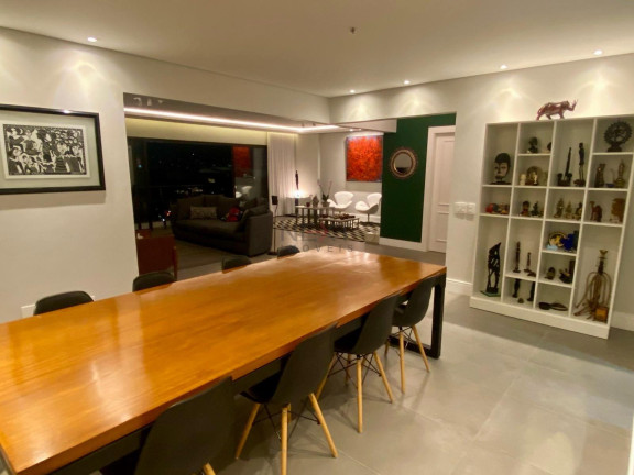 Imagem Apartamento com 4 Quartos à Venda, 208 m² em Batel - Curitiba