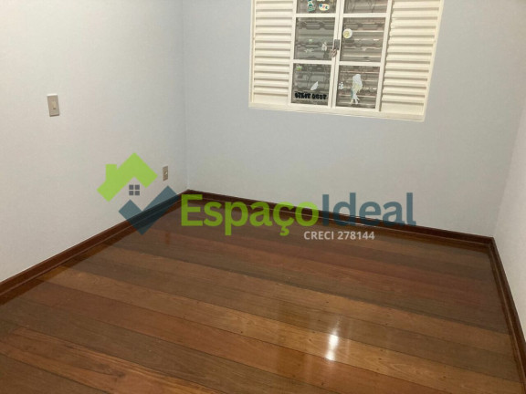 Imagem Sobrado com 3 Quartos à Venda, 217 m² em Jardim Ubirama - Lençóis Paulista Imagem Sobrado com 3 Quartos à Venda, 217 m² em Jardim Ubirama - Lençóis Paulista