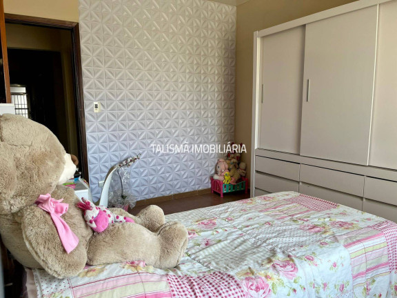 Imagem Casa com 3 Quartos à Venda, 137 m² em Parque Pinheiros - Taboão Da Serra