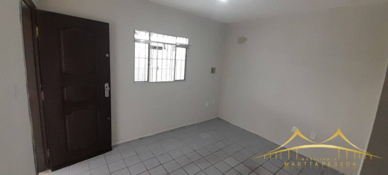 Imagem Casa com 2 Quartos para Alugar, 55 m² em Emaus - Parnamirim
