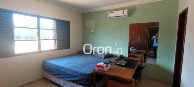 Imagem Sobrado com 4 Quartos à Venda, 375 m² em Setor Jaó - Goiânia Imagem Sobrado com 4 Quartos à Venda, 375 m² em Setor Jaó - Goiânia