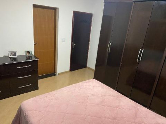 Imagem Casa com 4 Quartos à Venda, 185 m² em Vila Nely - Itaquaquecetuba
