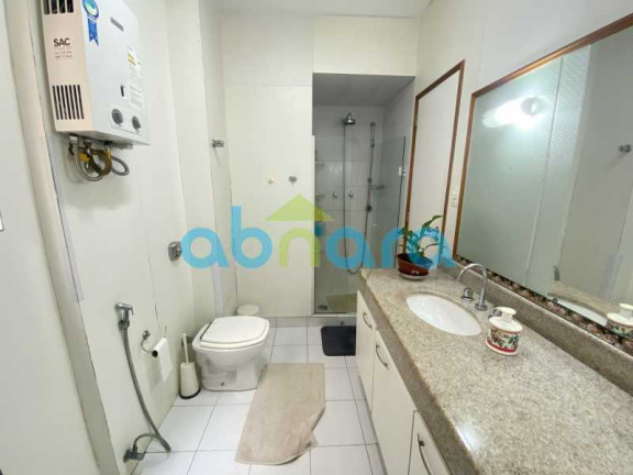 Imagem Apartamento com 3 Quartos à Venda, 205 m² em Copacabana - Rio De Janeiro