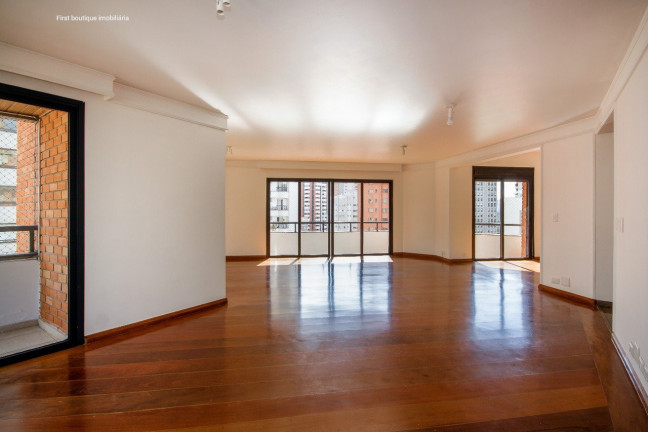 Imagem Apartamento com 3 Quartos à Venda ou Locação, em Itaim Bibi - São Paulo Imagem Apartamento com 3 Quartos à Venda ou Locação, em Itaim Bibi - São Paulo