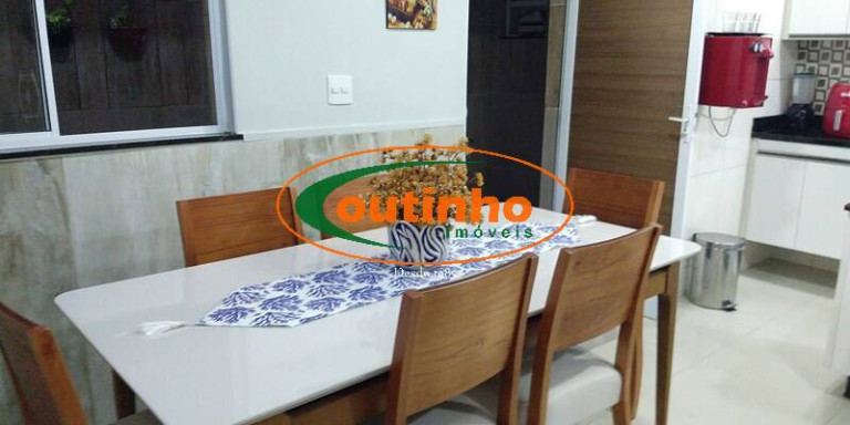 Imagem Casa de Vila com 3 Quartos à Venda, 191 m² em Tijuca - Rio De Janeiro