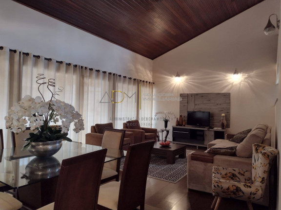Imagem Sobrado com 3 Quartos à Venda, 300 m² em Centro - Botucatu Imagem Sobrado com 3 Quartos à Venda, 300 m² em Centro - Botucatu