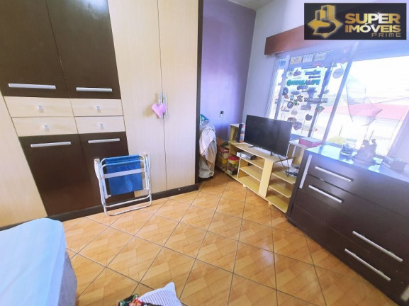 Imagem Casa com 3 Quartos à Venda, 300 m² em Três Vendas - Pelotas