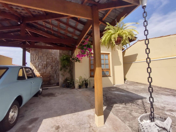 Imagem Casa à Venda, em Atibaia Imagem Casa à Venda, em Atibaia
