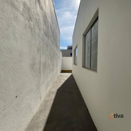 Imagem Casa com 3 Quartos à Venda, 110 m² Imagem Casa com 3 Quartos à Venda, 110 m²