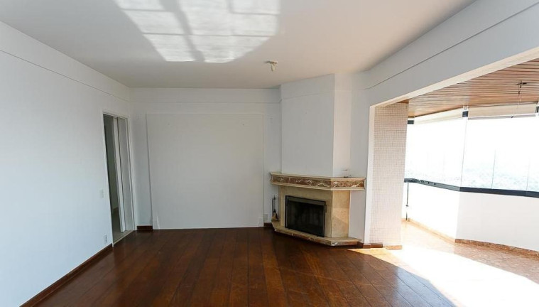 Imagem Imóvel com 4 Quartos à Venda, 129 m² em Vila Suzana - São Paulo Imagem Imóvel com 4 Quartos à Venda, 129 m² em Vila Suzana - São Paulo