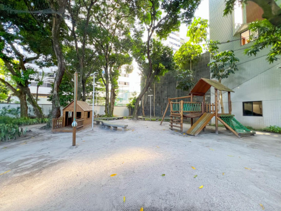 Apartamento com 3 Quartos à Venda, 150 m² em Casa Forte - Recife