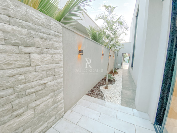 Imagem Casa com 4 Quartos à Venda, 240 m² em Residencial Goiânia Golfe Clube - Goiânia Imagem Casa com 4 Quartos à Venda, 240 m² em Residencial Goiânia Golfe Clube - Goiânia