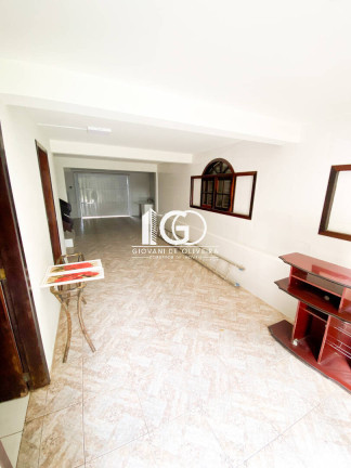 Imagem Casa com 3 Quartos à Venda, 50.000 m² em São Domingos - Criciúma Imagem Casa com 3 Quartos à Venda, 50.000 m² em São Domingos - Criciúma