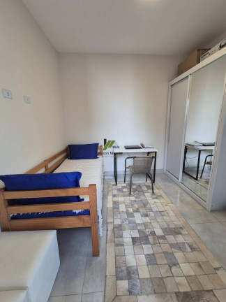 Imagem Casa de Condomínio com 3 Quartos à Venda, 167 m²