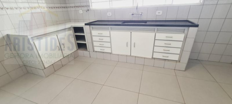 Imagem Casa com 3 Quartos à Venda, 227 m² Imagem Casa com 3 Quartos à Venda, 227 m²