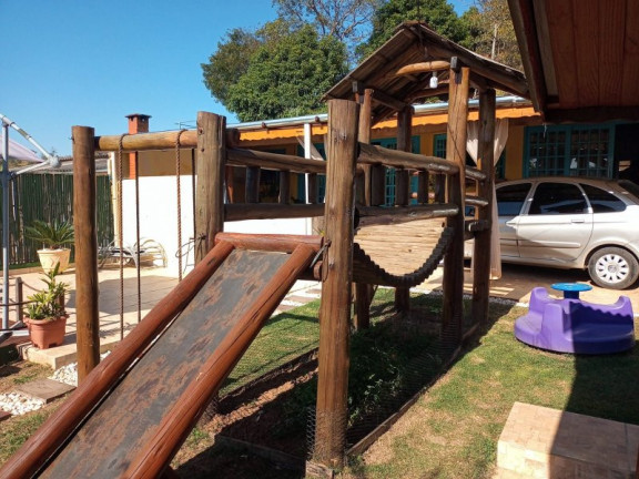 Imagem Imóvel com 2 Quartos à Venda, 304 m² em Loteamento Chácaras Ingrid - Taubaté