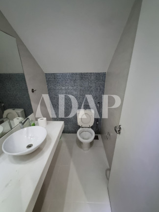 Imagem Casa com 4 Quartos à Venda, 430 m² em Vargem Pequena - Rio De Janeiro