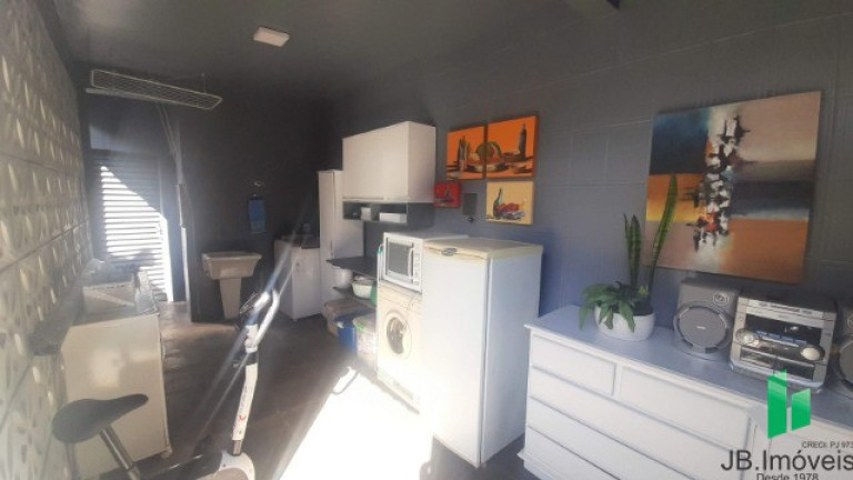 Imagem Casa com 3 Quartos à Venda, 180 m² em Cândida Câmara - Montes Claros Imagem Casa com 3 Quartos à Venda, 180 m² em Cândida Câmara - Montes Claros