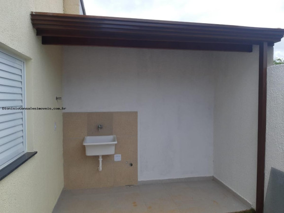 Imagem Casa com 2 Quartos à Venda, 76 m² em Balneário Oásis - Peruíbe