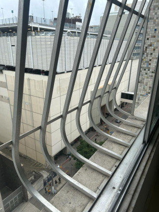 Imagem Imóvel com 2 Quartos à Venda, 70 m² em Centro - Niterói Imagem Imóvel com 2 Quartos à Venda, 70 m² em Centro - Niterói