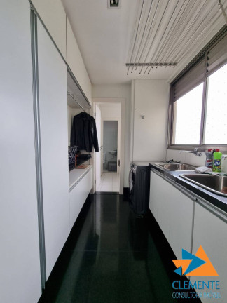 Imagem Apartamento com 3 Quartos à Venda, 181 m² em Belvedere - Belo Horizonte