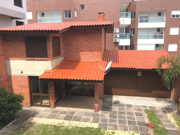 Imagem Casa com 9 Quartos à Venda, 450 m² em Praia Da Cal - Torres