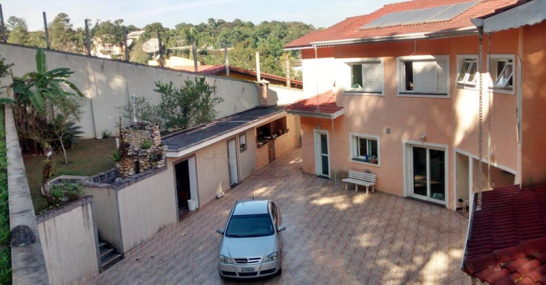 Imagem Sobrado com 5 Quartos à Venda, 570 m² em Caputera - Arujá