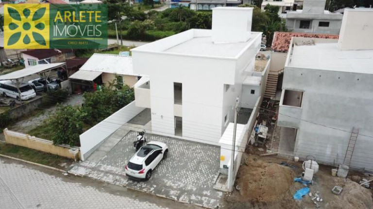Imagem Apartamento com 1 Quarto para Alugar, 30 m² em José Amândio - Bombinhas Imagem Apartamento com 1 Quarto para Alugar, 30 m² em José Amândio - Bombinhas