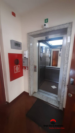 Imagem Apartamento com 2 Quartos à Venda, em Campos Do Jordão Imagem Apartamento com 2 Quartos à Venda, em Campos Do Jordão
