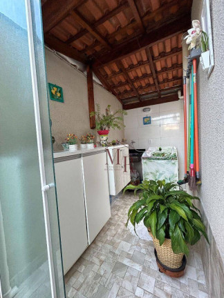 Imagem Casa com 2 Quartos à Venda, 50 m² em Balneário Esmeralda - Praia Grande