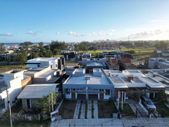 Casa com 2 Quartos à Venda, 67 m² em Guarani - Capao Da Canoa