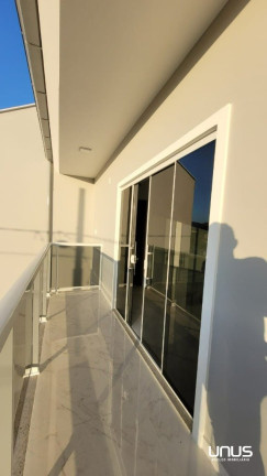 Imagem Sobrado com 3 Quartos à Venda, 116 m² em Sertão Do Maruim - São José
