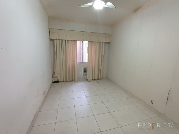 Imagem Apartamento com 3 Quartos à Venda, 180 m² em Copacabana - Rio De Janeiro