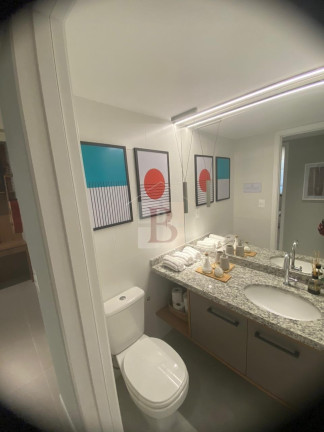 Imagem Imóvel com 2 Quartos à Venda, 72 m² em Icaraí - Niterói Imagem Imóvel com 2 Quartos à Venda, 72 m² em Icaraí - Niterói