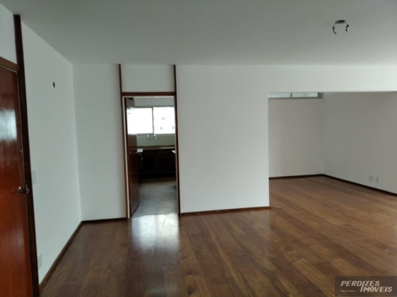 Apartamento com 3 Quartos à Venda, 123 m² em Perdizes - São Paulo