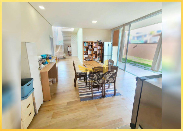Imagem Casa com 3 Quartos à Venda, 200 m² em Tamboré - Santana De Parnaíba Imagem Casa com 3 Quartos à Venda, 200 m² em Tamboré - Santana De Parnaíba