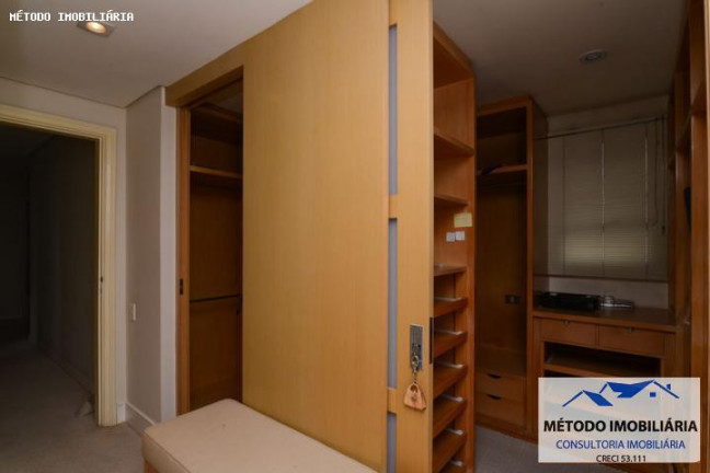 Imagem Imóvel com 3 Quartos à Venda, 453 m² em Higienópolis - São Paulo Imagem Imóvel com 3 Quartos à Venda, 453 m² em Higienópolis - São Paulo