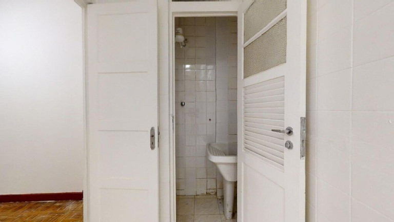 Imagem Imóvel com 2 Quartos à Venda, em Copacabana - Rio De Janeiro Imagem Imóvel com 2 Quartos à Venda, em Copacabana - Rio De Janeiro