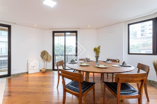 Imagem Apartamento com 3 Quartos à Venda, 169 m² em Vila Madalena - São Paulo Imagem Apartamento com 3 Quartos à Venda, 169 m² em Vila Madalena - São Paulo