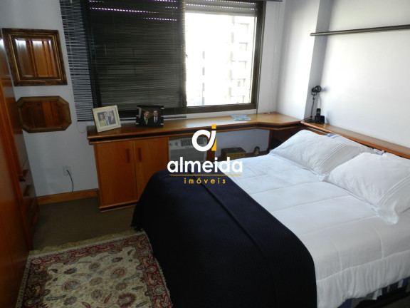 Imagem Cobertura com 3 Quartos à Venda, 264 m² em Centro - Santa Maria Imagem Cobertura com 3 Quartos à Venda, 264 m² em Centro - Santa Maria