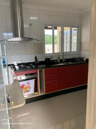 Imagem Casa à Venda, em Centro - Ibiúna Imagem Casa à Venda, em Centro - Ibiúna